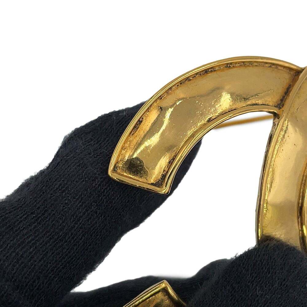 CHANEL Gold Logo Brooch - Picture 7 of 13